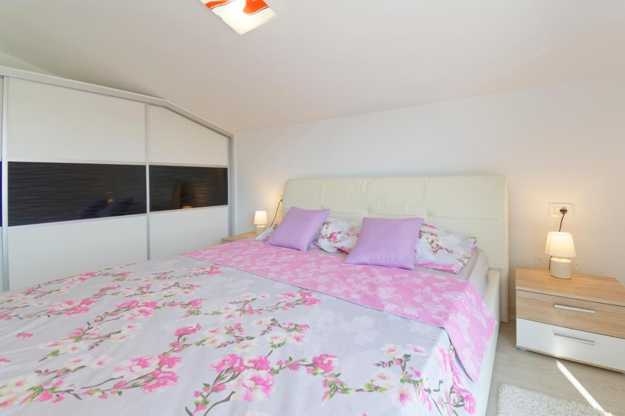 Apartments Goran By Rent Istria Umag Dış mekan fotoğraf